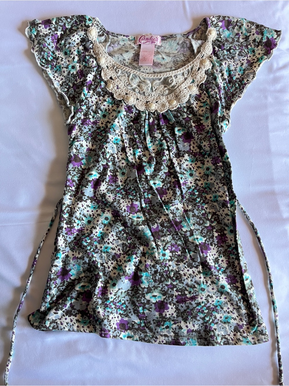 Candie’s Girl Floral Lace Neck Tunic